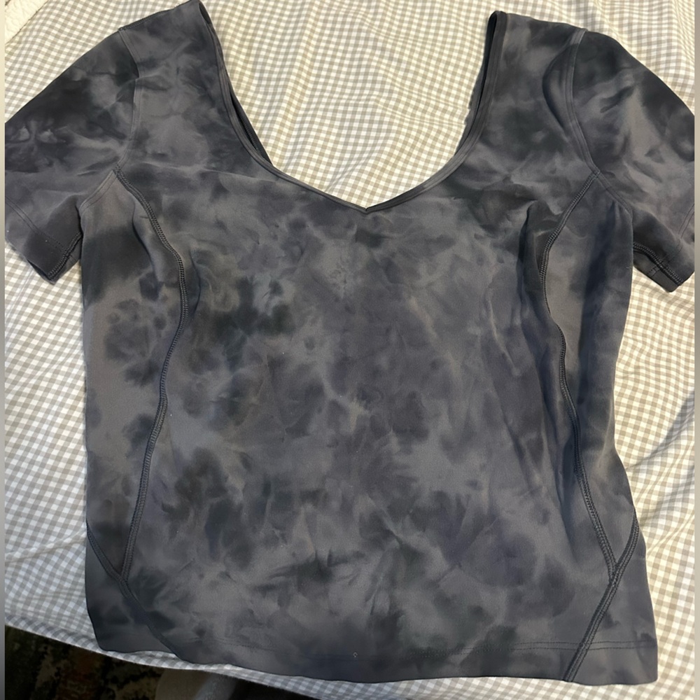 Women's Gray Tie-Dye Top